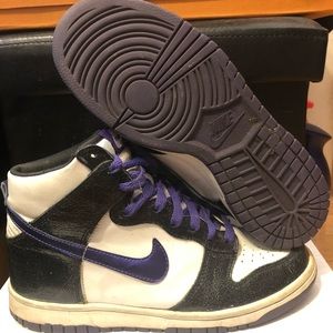 High Top Nike Dunk- purple/black/white